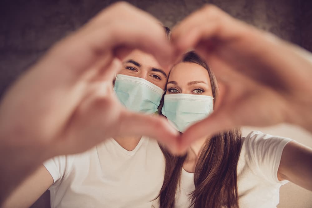 <b>ACUARIO</b>
<br>Los influjos de Venus te traerán buenas compañías y favorecen la comunicación con la gente a tu alrededor. Estarás más predispuesto a conservar y beneficiarte de otras experiencias.
<br>