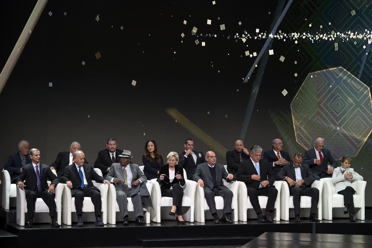 Un total de diez nuevos miembros del Salón de la Fama de Fútbol escribirán sus nombres en letras perennes y de oro después de esta noche y eso ya convierte la noche en una muy especial.