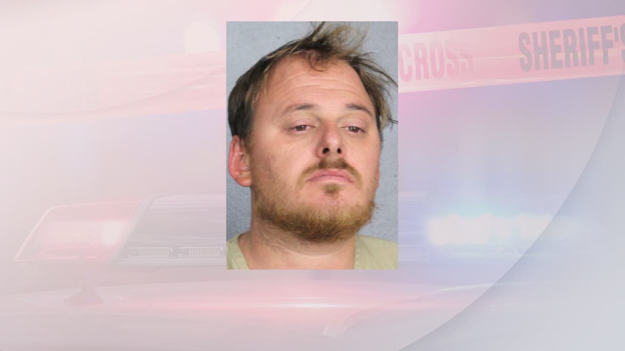 Arrestan a un hombre acusado del asesinato de una mujer en Pompano Beach

