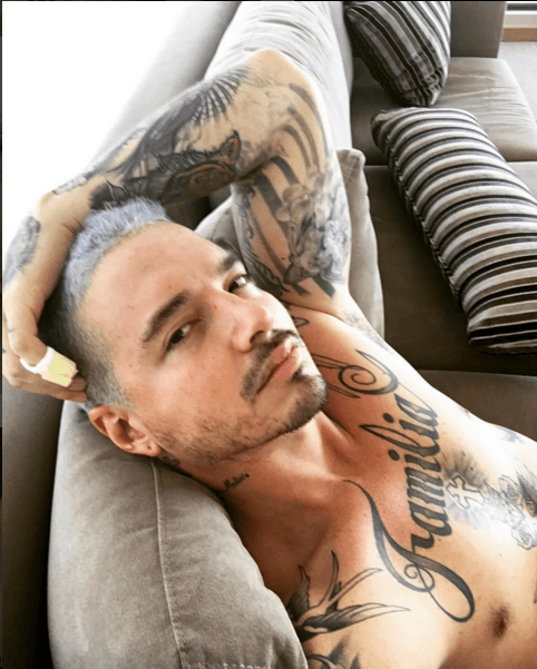 Incluso un poco deslavado también se le veía súper.