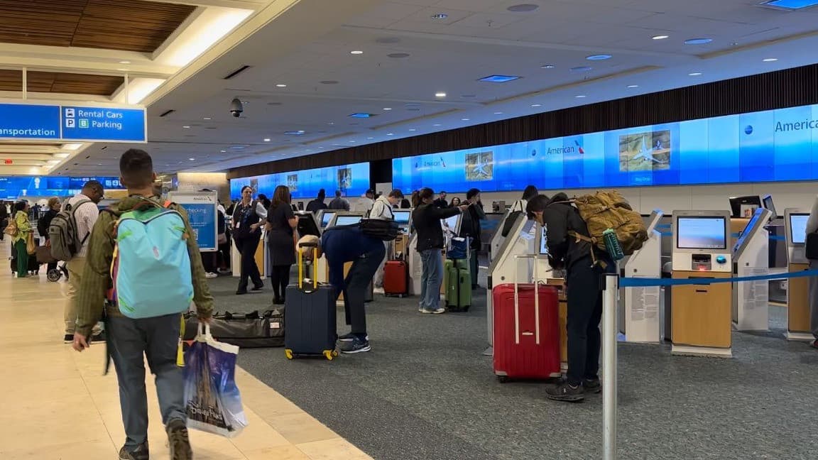 Aeropuerto Internacional de Orlando estima 2 millones de viajeros para Acción de Gracias