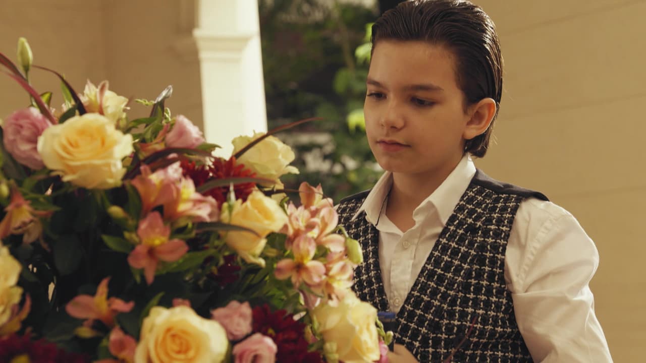 Ricardo se ha convertido ya en un niño, sin embargo la maldad que habita en su corazón es notoria, aunque él la oculta de sus padres y sus abuelos.