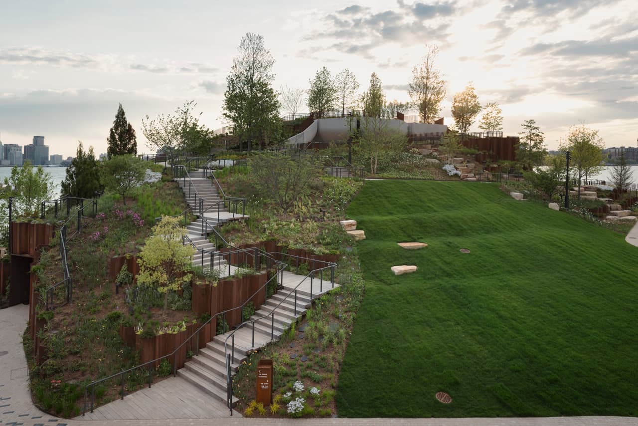 Little Island fue concebido y financiada por la Fundación de la Familia Diller-von Furstenberg.