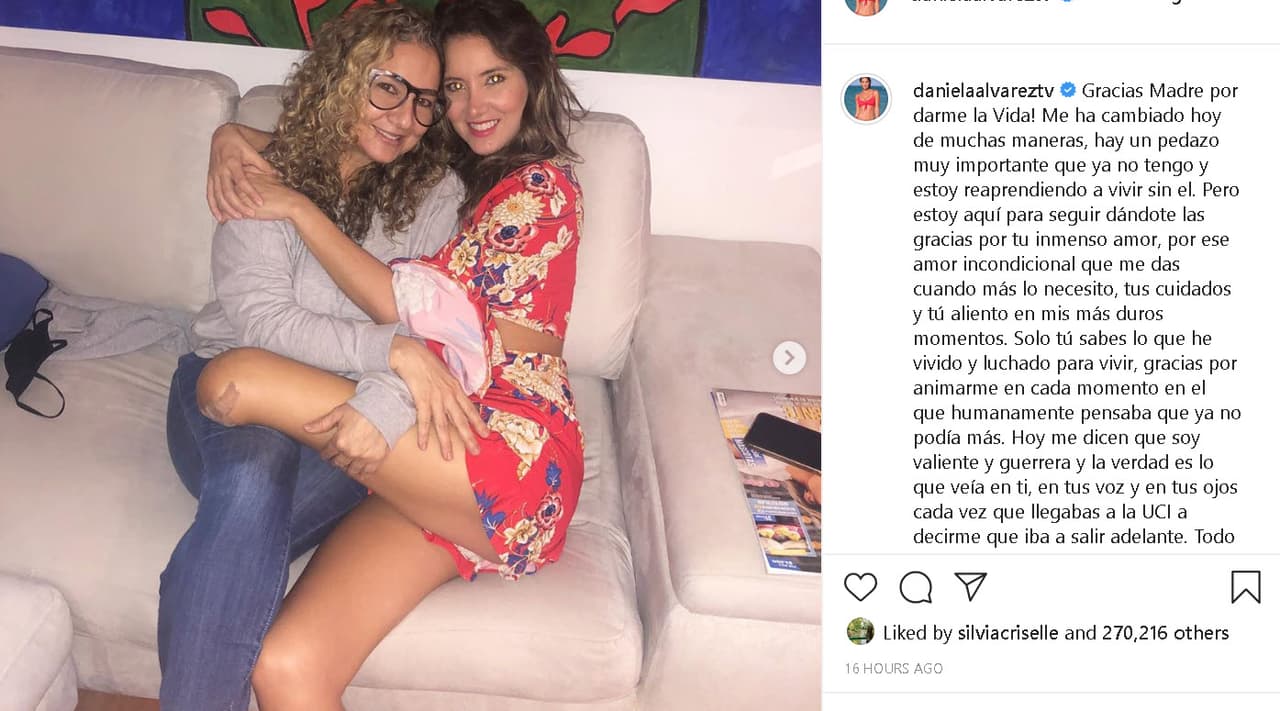 "¡Gracias, madre por darme la vida! Me ha cambiado hoy de muchas maneras, 
<b><a href="https://www.instagram.com/p/CCr4aDepdHD/" target="_blank">hay un pedazo muy importante que ya no tengo</a></b> y estoy reaprendiendo a vivir sin él", escribió.
<br>