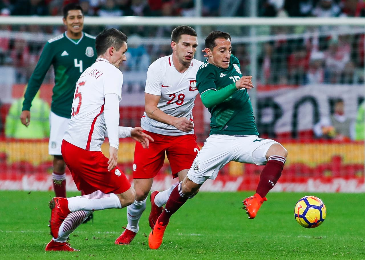 En la mitad del campo el señor fue Andrés Guardado, con un partido correcto.