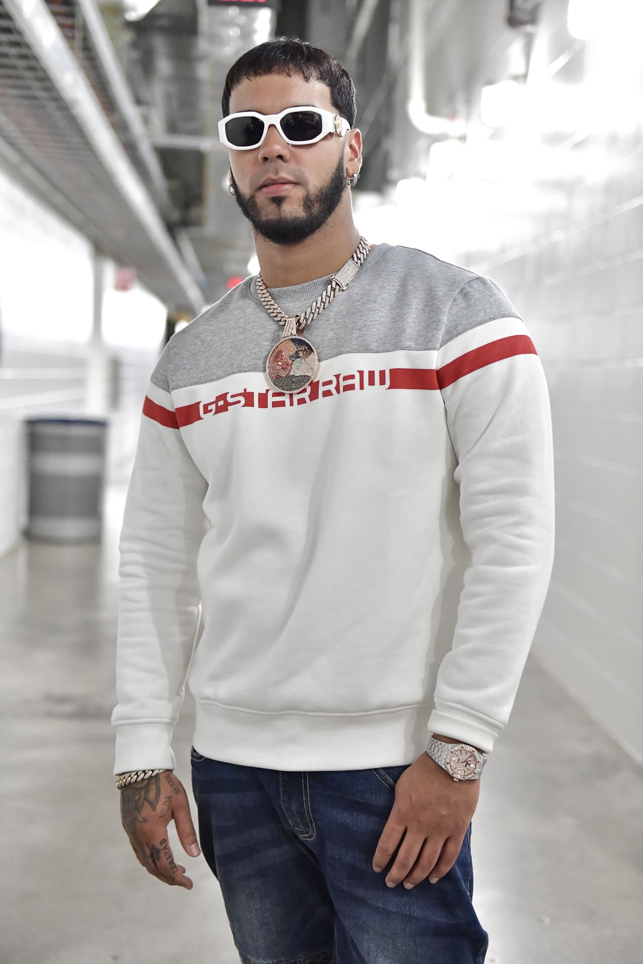 <b>Mientras promueve su disco 'Real hasta la muerte', </b>dice que está en un gran momento personal. 
<b><a href="https://www.univision.com/shows/premio-lo-nuestro">"Estoy enamorado, no lo puedo negar". </a></b>