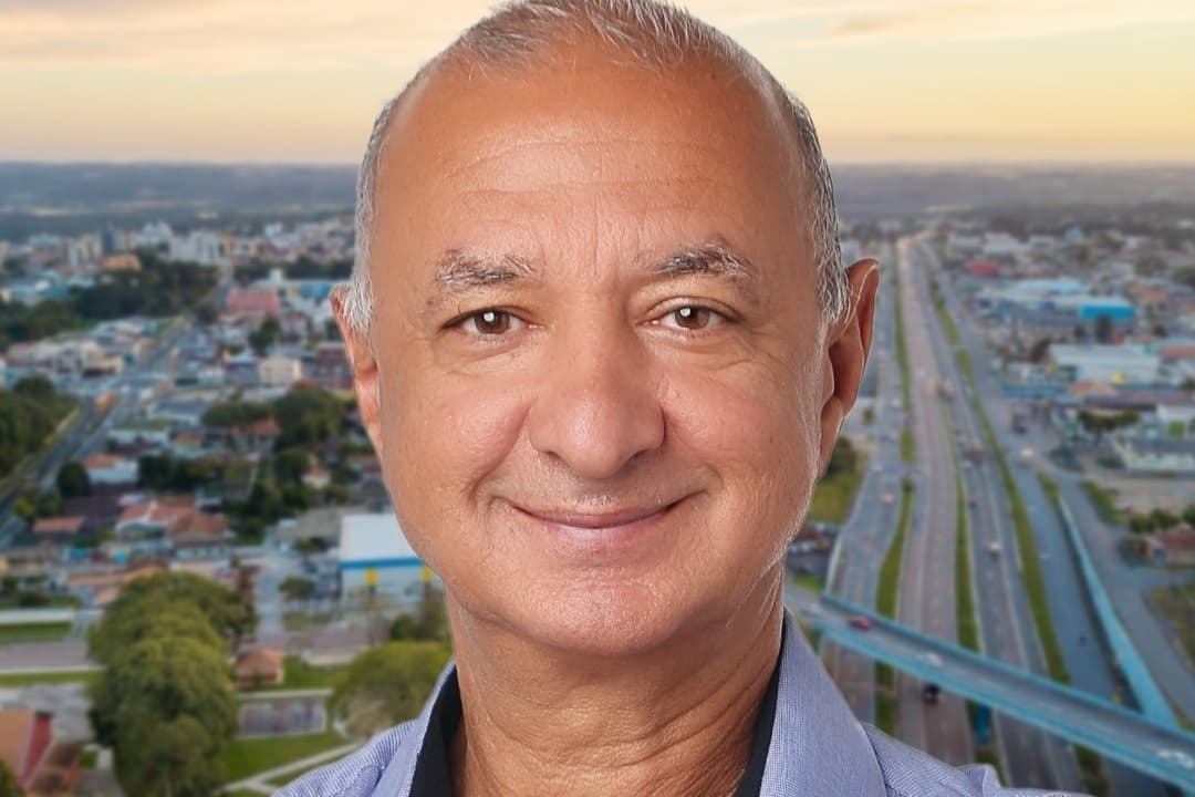 El escándalo del alcalde que se casó con una adolescente y le dio un cargo a su suegra: lo investigan por nepotismo