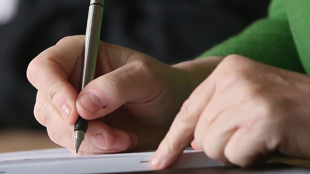 Lo que deben hacer los trabajadores afectados por el coronavirus para acceder a los beneficios por desempleo en Pensilvania 