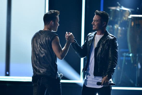 Al final, como buenos amigos se dieron un gran abrazo y un apretón de manos.