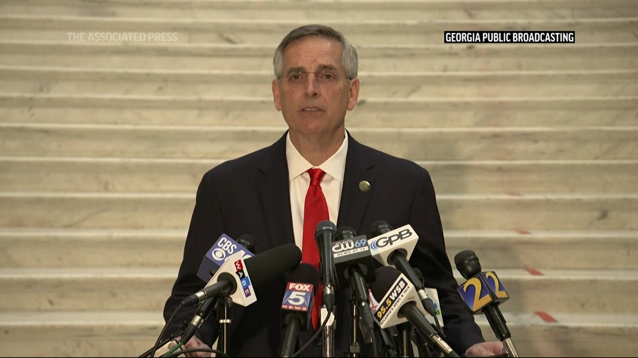 Encargado del reconteo de votos en Georgia está en cuarentena luego que su esposa diera positivo por coronavirus