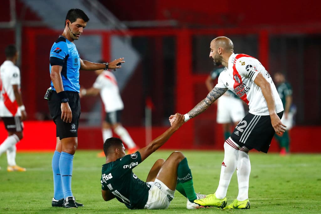 Con goles de Rony, Luiz Adriano y Matías Viñas, Palmeiras golea 0-3 a River y saborean la final de la Copa Libertadores.