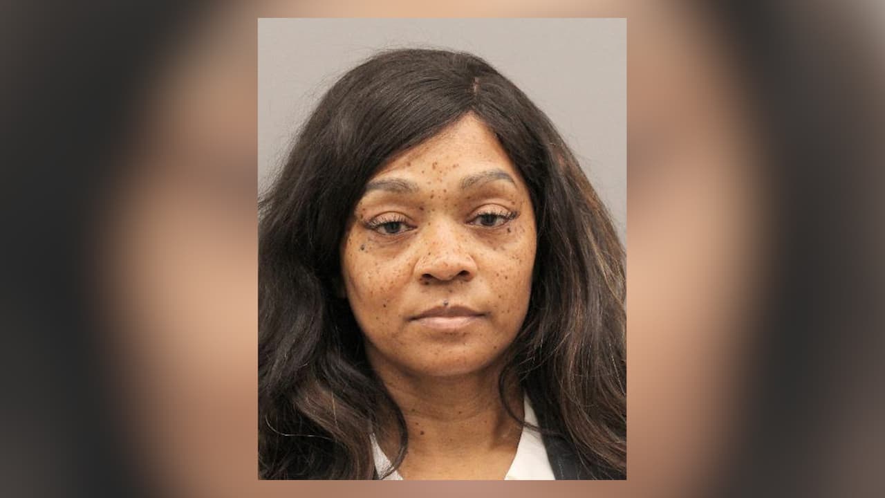 Condenan a 50 años de prisión a mujer que asesinó de un disparo a su esposo