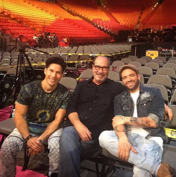 Chino y Nacho llegó a Premio Lo Nuestro para ensayar su número musical y compartieron un poco de su paso por este escenario.