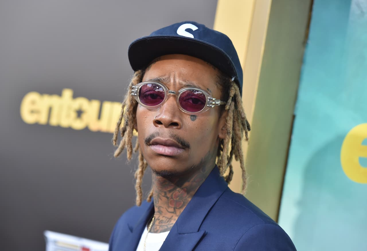 El nuevo nombre del disco de Kanye indignó a Wiz, quien rechazó esta decisión por considerar que el esposo de Kim Kardashian no era promotor de ese término.