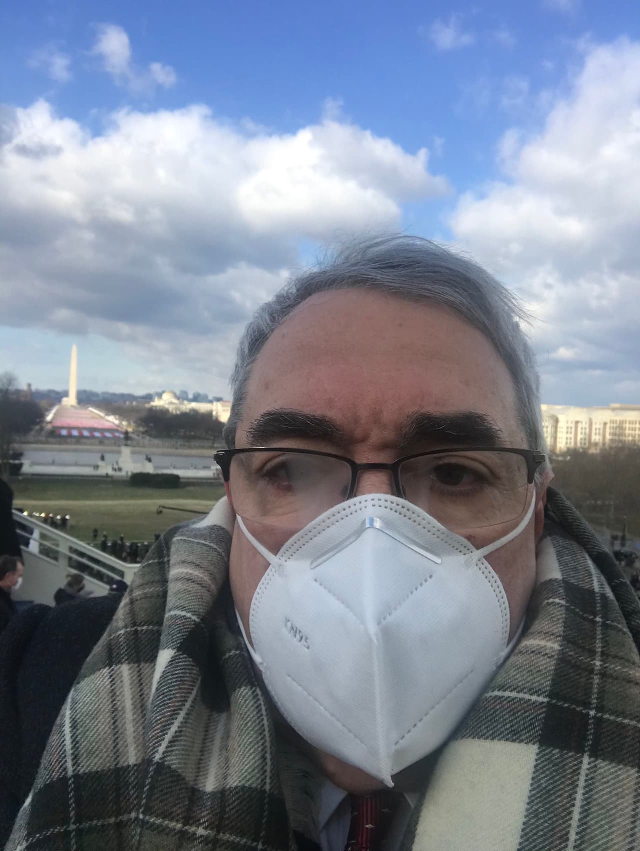 G. K. Butterfield, congresista del Distrito 1: "Me alienta y me entusiasma la visión y la dirección de esta nueva administración bajo el liderazgo del presidente Biden y el vicepresidente Harris", sostuvo.