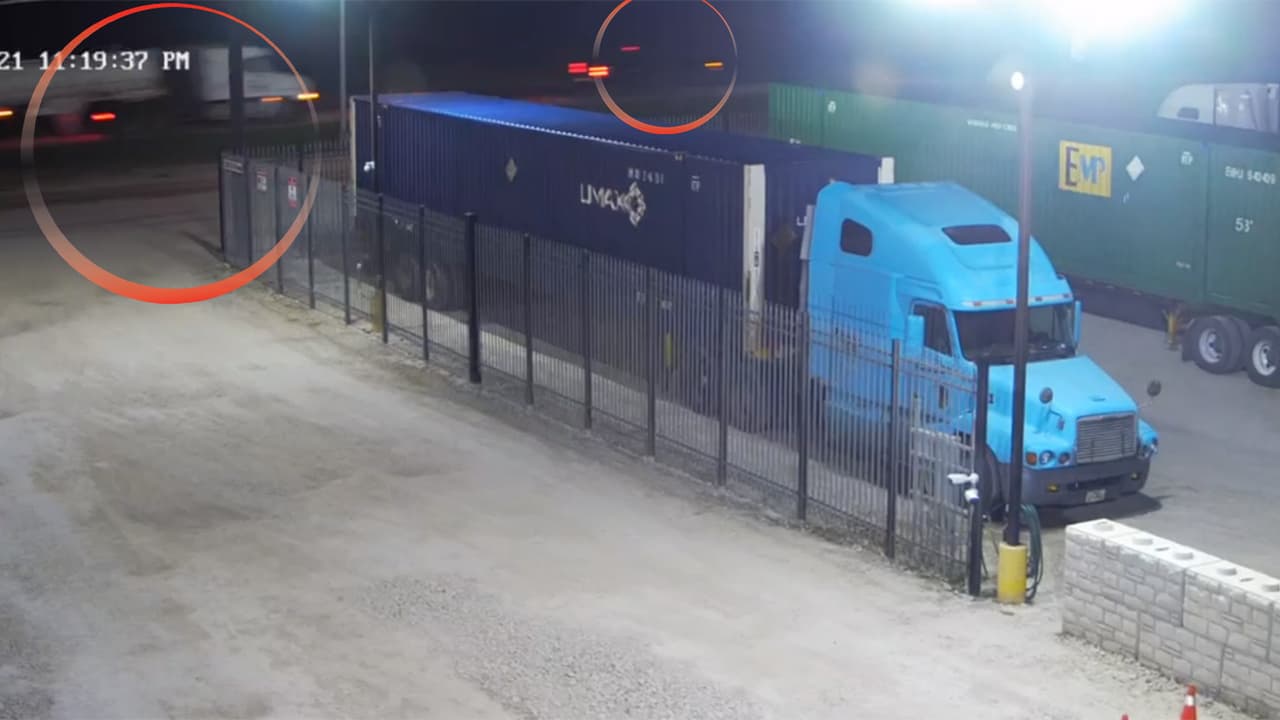 De hecho, la persona que llamó aseguró que algunas personas ya estaban muertas. 
<br>
<br>
<b>"No tenemos oxígeno... ¡Ayuda! ¡Santo sea Dios, ayuda!"</b>, son algunas de las frases que dice el hombre que llamó a las autoridades pidiendo por auxilio. 
<br>