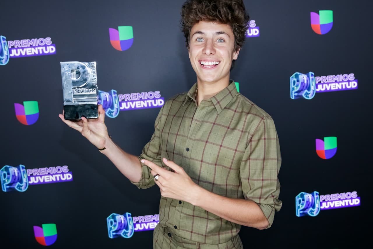 <b>Influencer Con Causa / Living Your Best Life: </b>Juanpa Zurita.