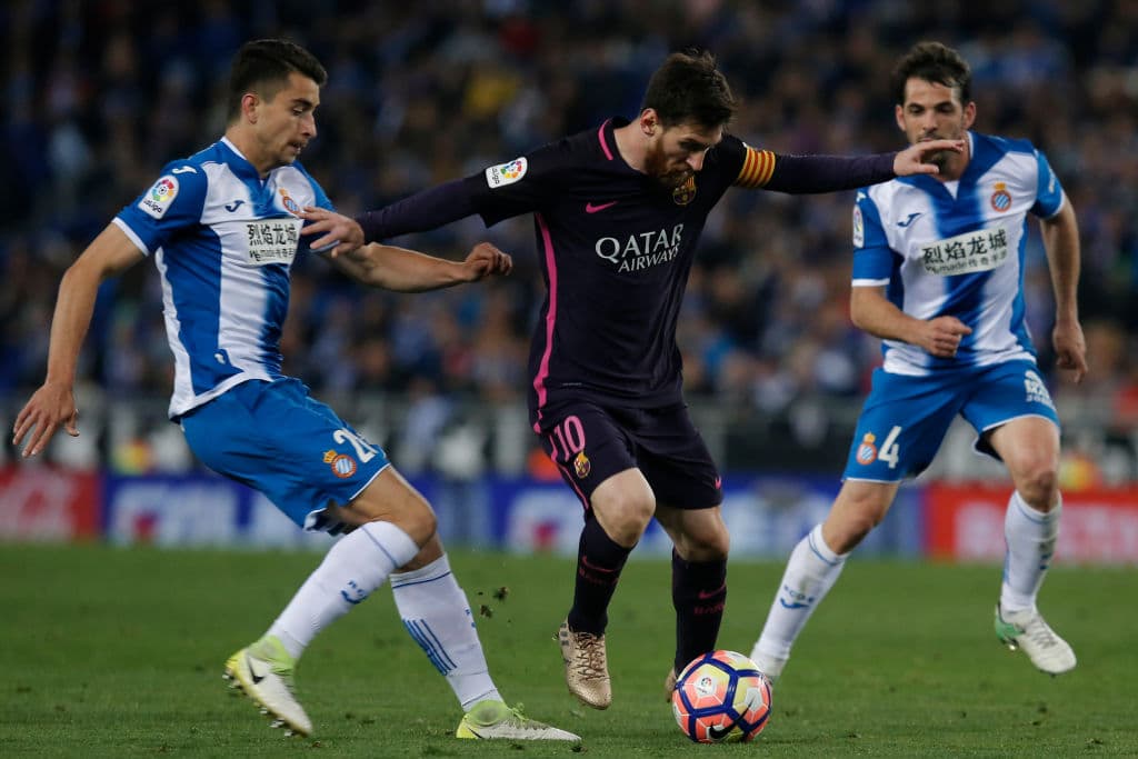 Los 'Pericos' sufren cada vez que tienen que disputar el derbi catalán, y es que Messi ya los agarró de clientes.