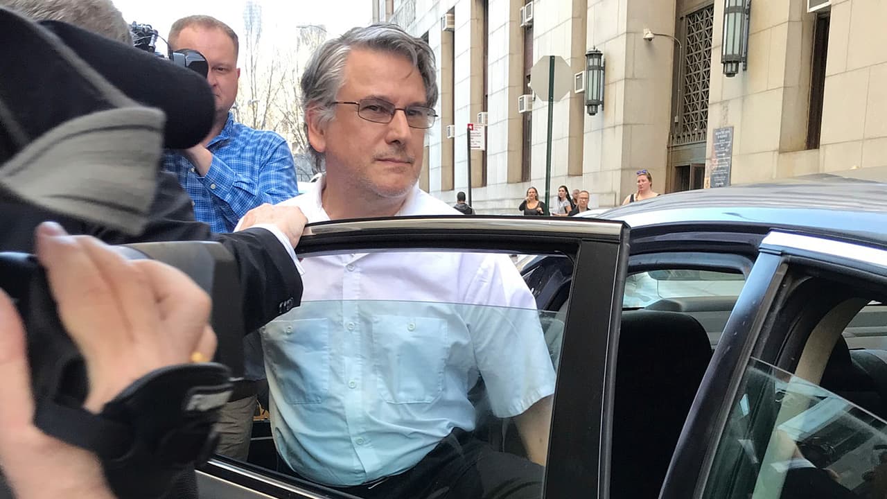 Hospital de Nueva York habría encubierto al médico Ricardo Cruciani en abusos sexuales a pacientes