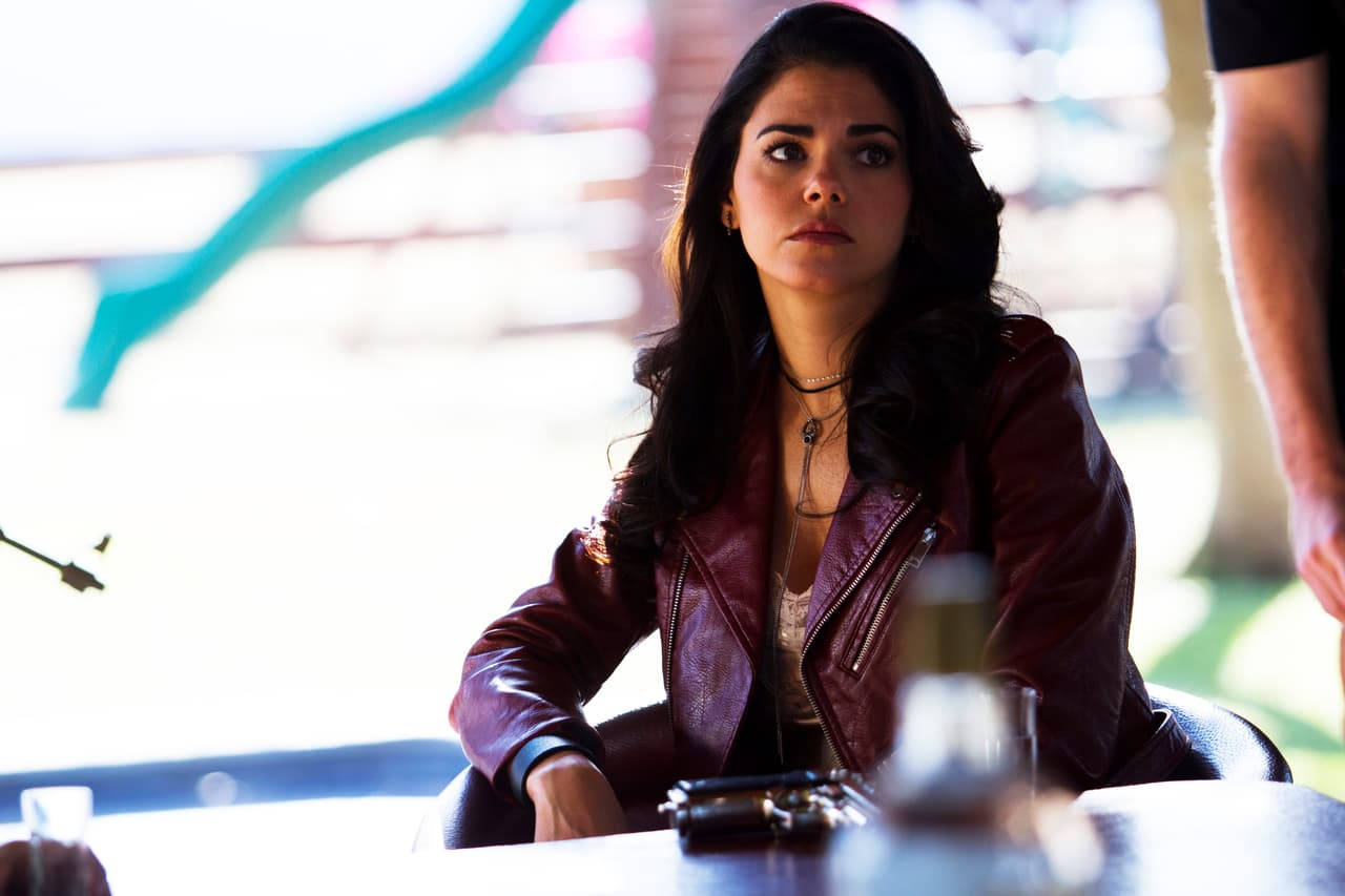 Zulima aprovechó un descuido de todos y fingió un ataque en el lugar de la reunión.