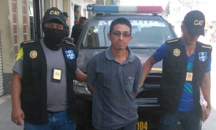 Hombre que mató a un tamalero por robarle 5 dólares es extraditado a Los Ángeles