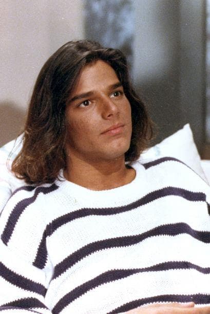 Ricky Martin aprovechó la oportunidad de protagonizar 'Alcanzar Una Estrella II' para darse a conocer en México en 1991, después de dejar 'Menudo'.