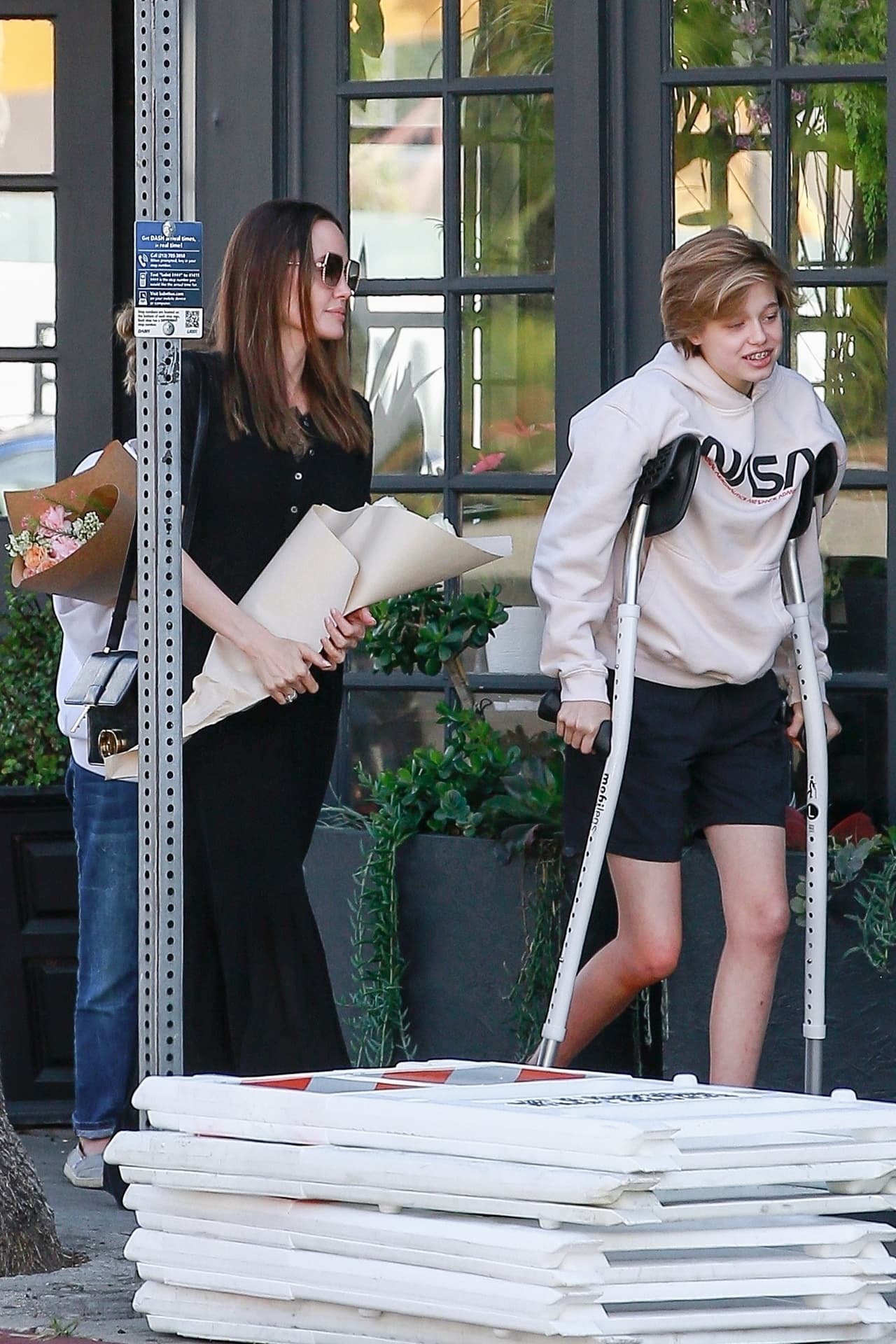 Shiloh Jolie-Pitt nació en Namibia, África y fue 
<b>la primera hija biológica de la pareja</b>.