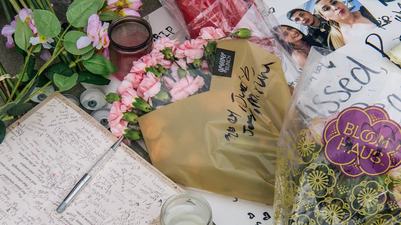 Como muchas de las 
<b><a href="https://www.univision.com/local/houston-kxln/astroworld-houston-travis-scott-demanda-2-mil-millones">demandas</a></b> son similares, piden que se asigne un juez al caso, aunque la corte aún no se ha pronunciado.