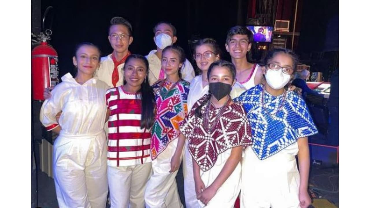 Yalitza Aparicio y el elenco de 'Tengo un sueño'