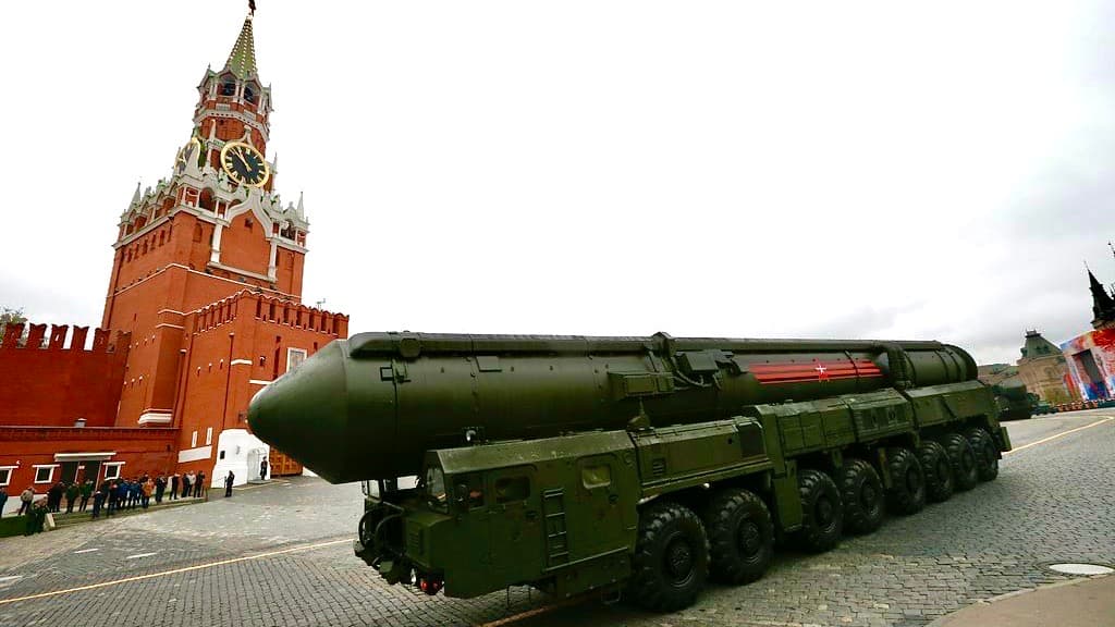 La OTAN pide a Rusia respetar el único tratado de control de armas nucleares con EEUU