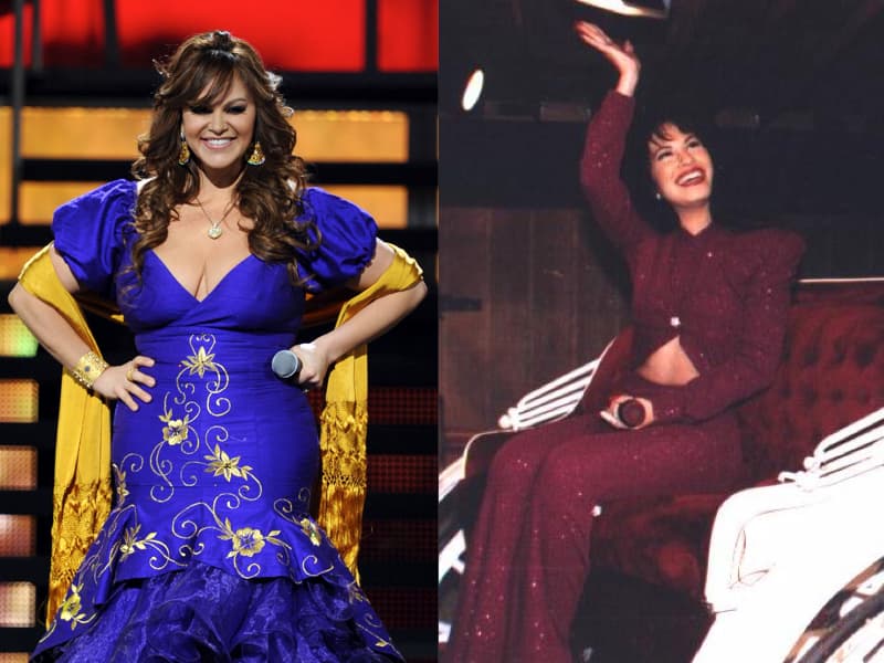 Una era "La Diva de la Banda" y la otra era "La Reina del Tex-Mex". Las dos tenían un talento sin igual, personas cercanas se aprovecharon de ellas, sufrieron en el amor y las historias de sus vidas han generado millones de dólares en cine, libros y tv. 
<br>