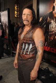 <b>Danny Trejo</b>, de 75 años, es conocido por sus diferentes proyectos como ‘Machete’ o ‘Del crepúsculo al amanecer’, además de ser 
<b><a href="https://www.univision.com/shows/el-gordo-y-la-flaca/el-actor-danny-trejo-nos-presento-su-segundo-restaurante-de-tacos-en-los-angeles-video">restaurantero </a></b>y productor de videoclips.
