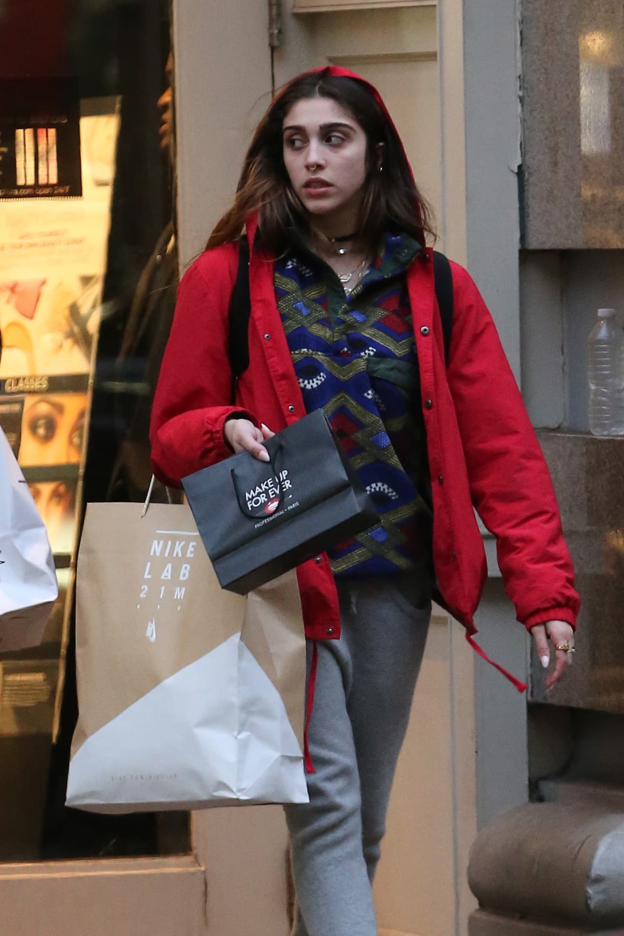 Pese a que la intérprete llevó una vida llena de excesos, Lourdes se ha mantenido por el buen camino.