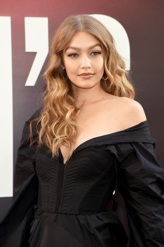 <b>Gigi Hadid</b>
<br>La modelo confesó que es adicta a las hamburguesas, aunque seguramente se controla para no perder sus contratos.