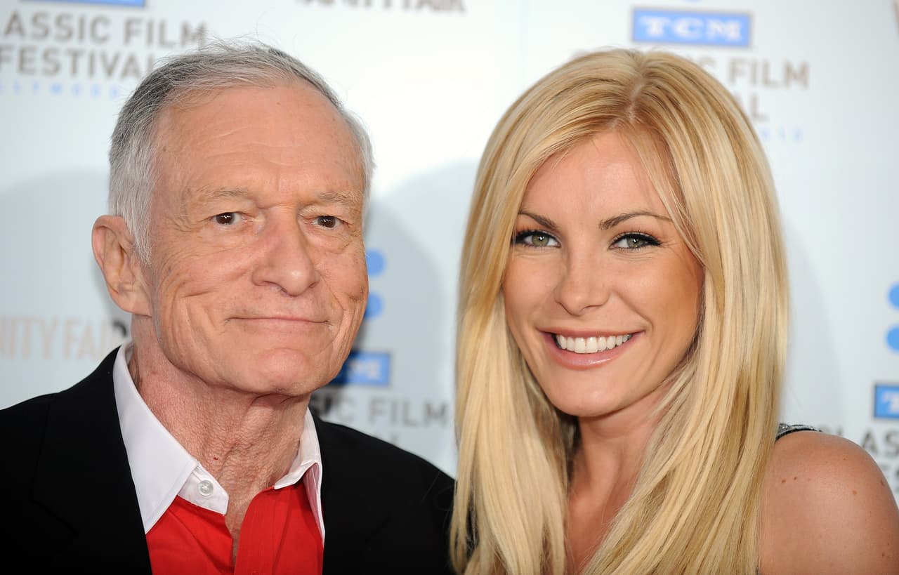 Hugh Hefner y Crystal Harris tenián la intención de casarse en 2011, no obstante, ella fue quien canceló la boda cinco días antes.