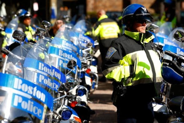 Que en total suman alrededor de 3,500 efectivos.