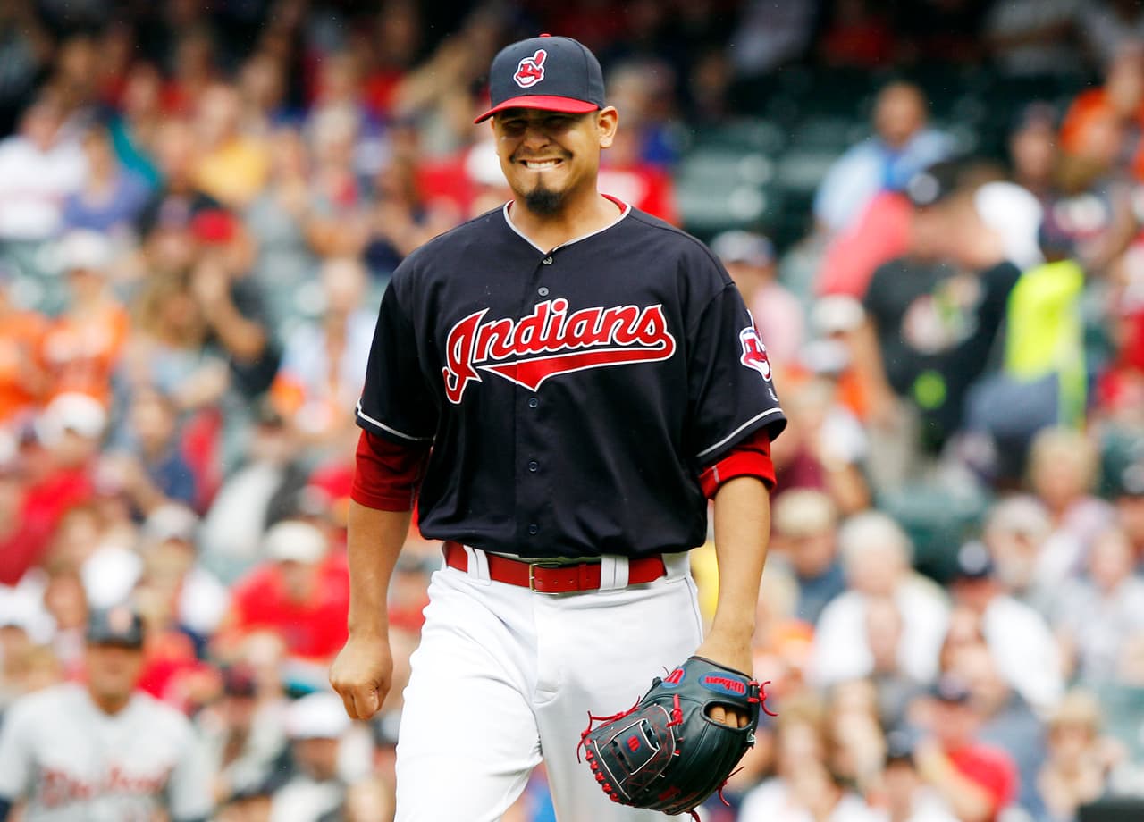 El lanzador venezolano Carlos Carrasco se quedó por fuera luego de un golpe que le fracturó un dedo en un partido el 17 de septiembre contra Detroit y con eso se acabó su temporada. No obstante, ha apoyado al equipo desde su recuperación.