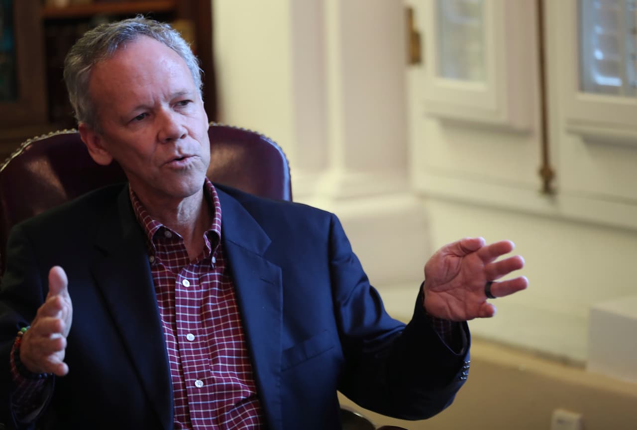 Director de la AEE atribuye a "terrorismo interno" el apagón reportado ayer en Puerto Rico