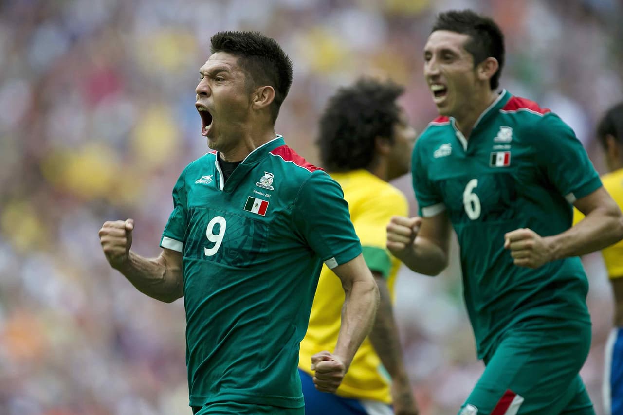 A pesar de que no fue con el equipo de mayores, Oribe Peralta fue el ídolo en el título contra Brasil en los Juegos Olímpicos de 2012 al marcar los dos goles en la final.