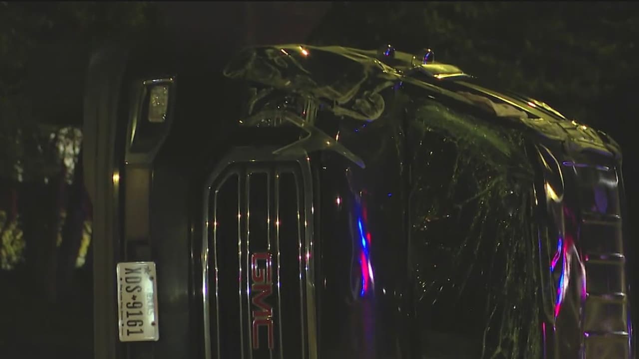 Muere niña de 5 años tras salir expulsada de un auto en el sureste de Houston