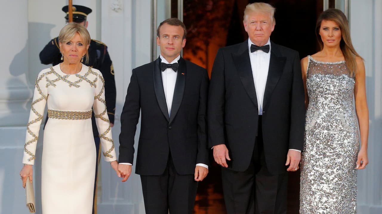 A Melania Trump siempre le ha gustado el lujo, pero su vestido Chanel para la cena de estado es un verdadero exceso