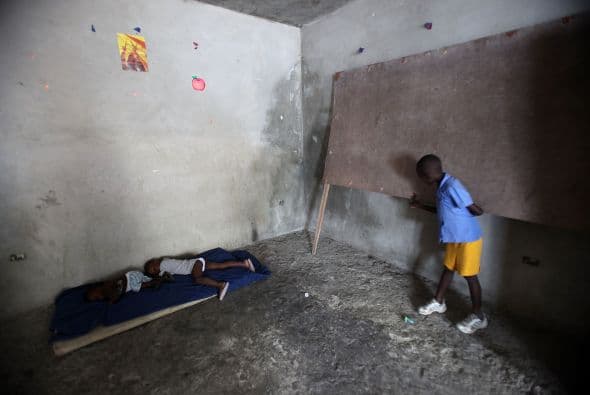 Según el estudio, el número de mujeres que son jefas de hogar en República Dominicana se incrementó de 27.8 por ciento en el 2002 a 35.2 por ciento al concluir la década pasada.