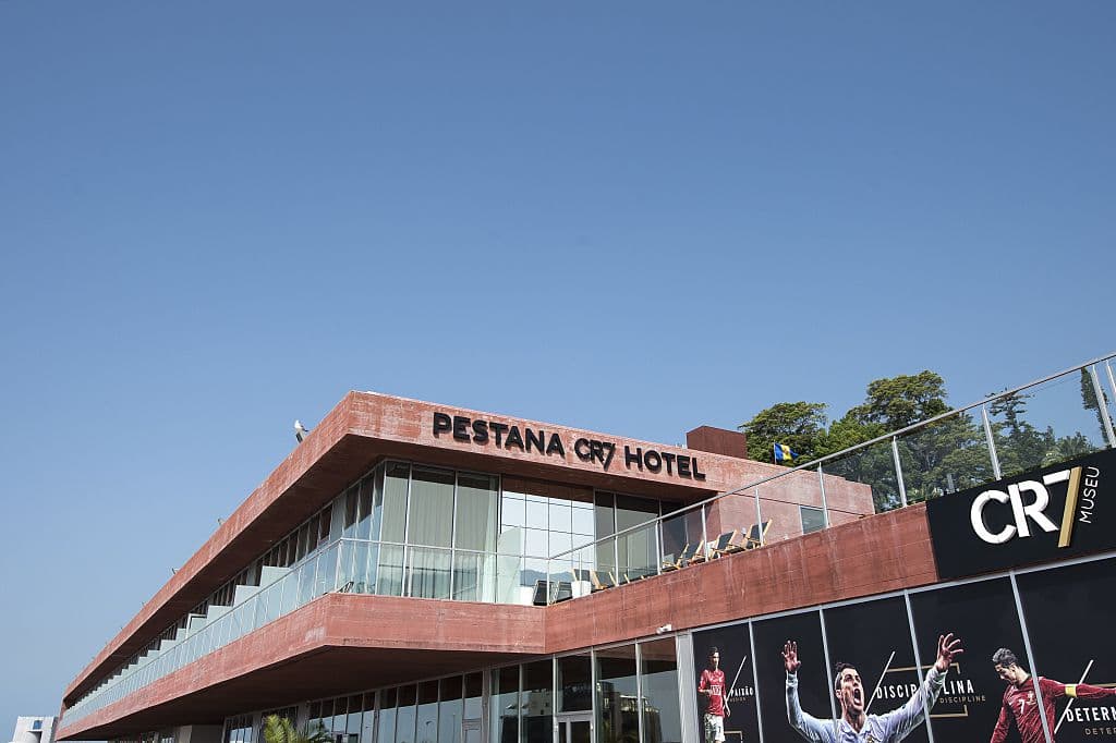 El Pestana CR7 Hotel situado en la ciudad de Lisboa, acaba de recibir un reconocimiento como el hotel en Europa con mayor con más 'prestigio en el estilo de vida (leading lifestyle)'.