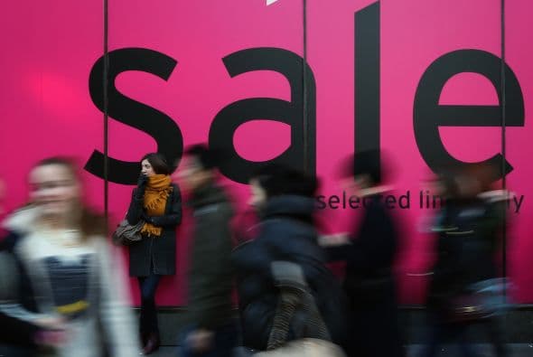 Según el especialista financiero Charlie O'Shea vicepresidente y analista del servicio de inversores Moody's, al menos 17 empresas minoristas con calificaciones crediticias de Caa1 o inferiores, se consideran un gran riesgo para los prestamistas.