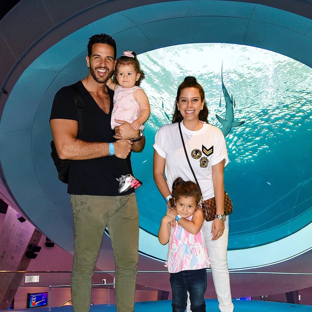 Yisus junto a su esposa Juliana Ateortuba dieron vida a un par de niñas que han llenado sus corazones: Anabella, de 4 años, y Silvana, de 2 años.