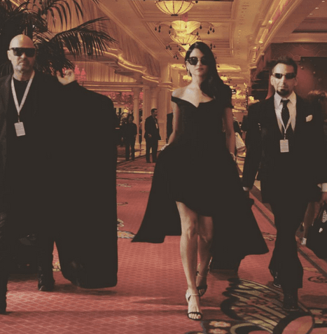 Si de glamour de Alfombra Roja se trata, ella sabe lo que se debe llevar.