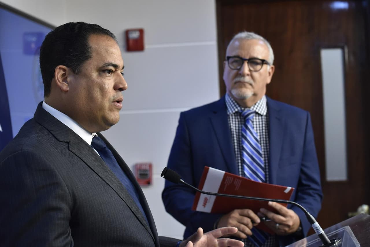 Proponen medida para prevenir la explotación financiera contra adultos mayores