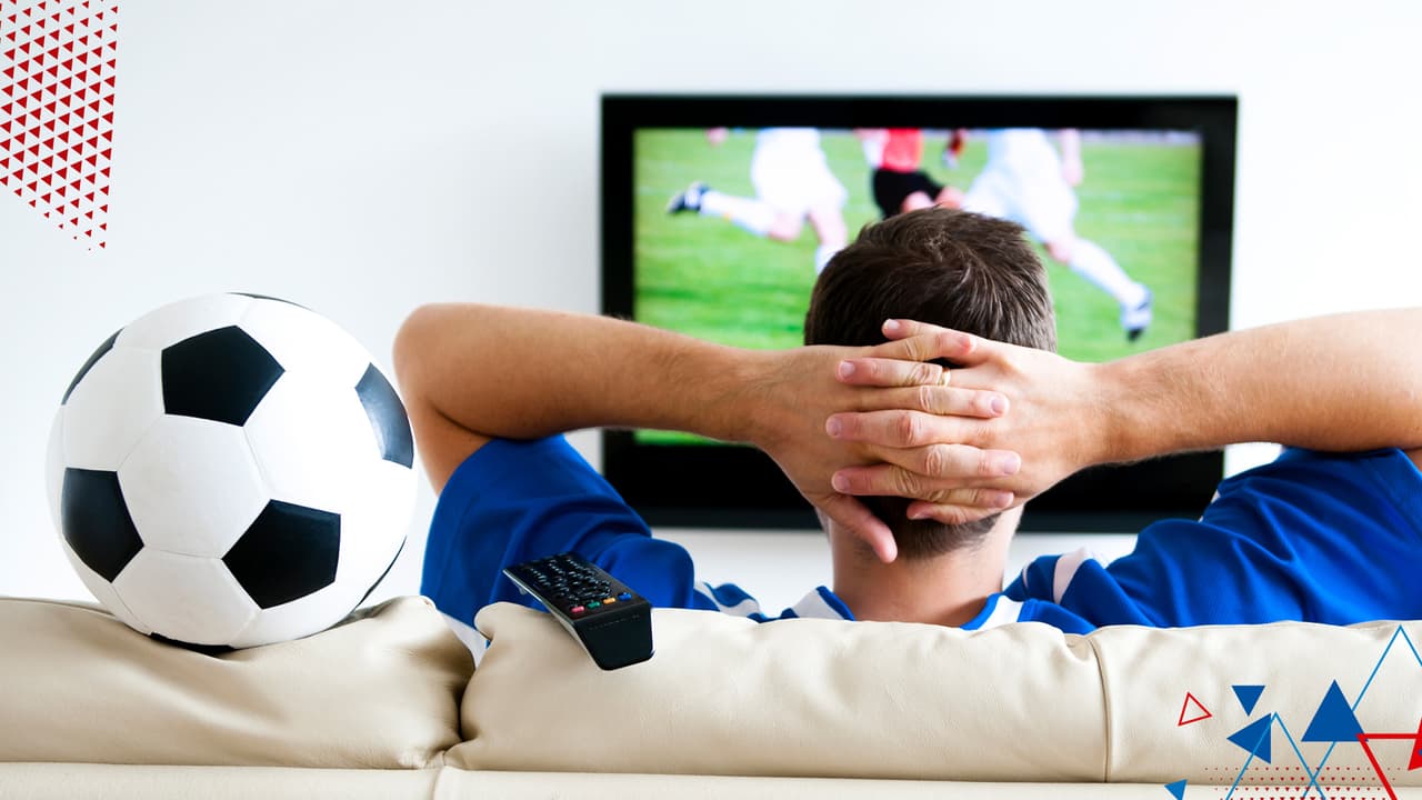 Ver fútbol podría ser tan beneficioso como jugarlo, según estudio