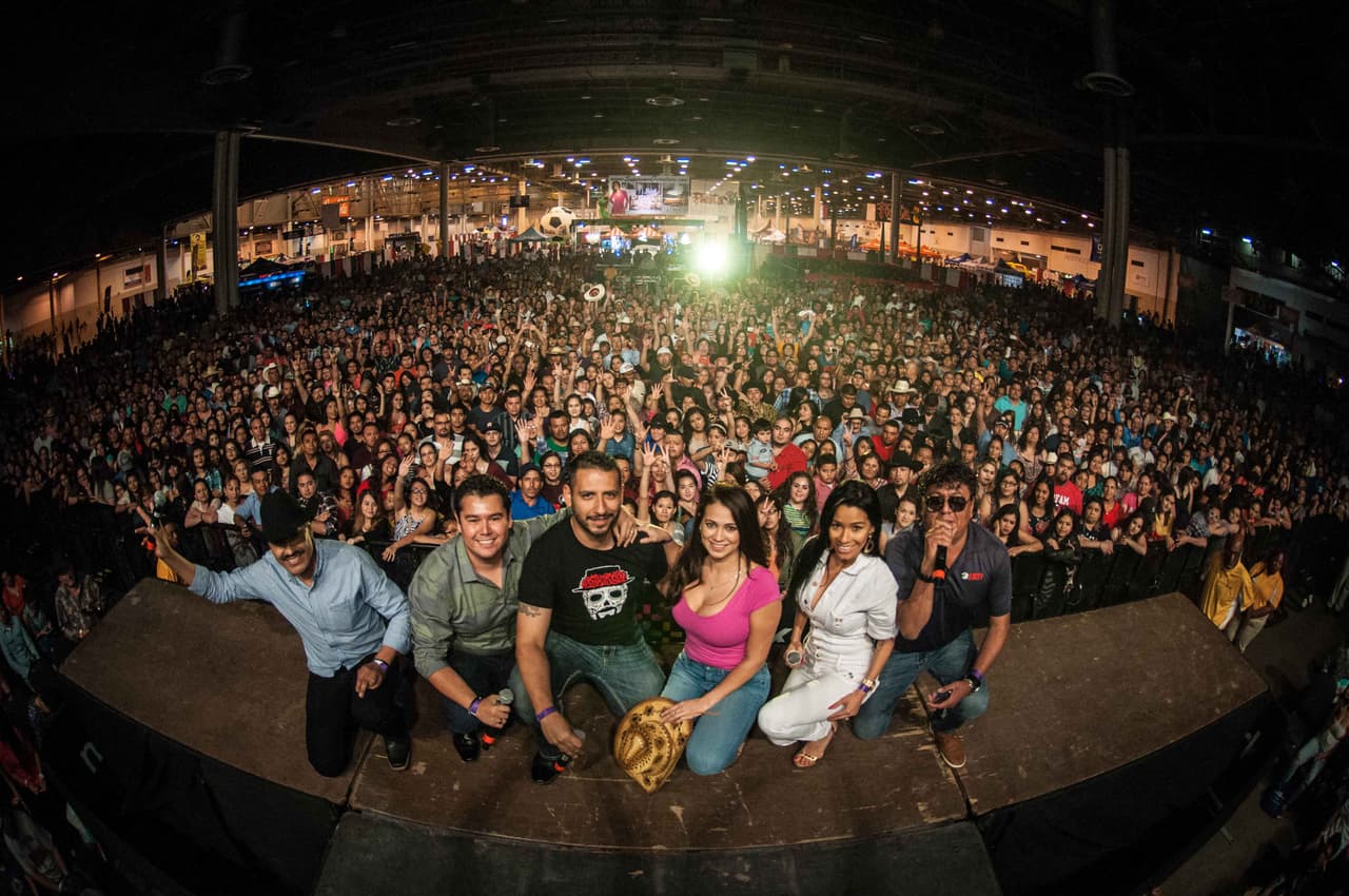 ¡Houston se remeció con el Festival de Mayo 2016!