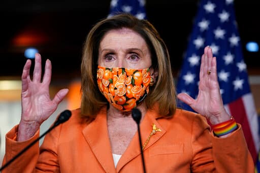 Pelosi quiere crear panel para evaluar la capacidad física y mental del presidente Trump